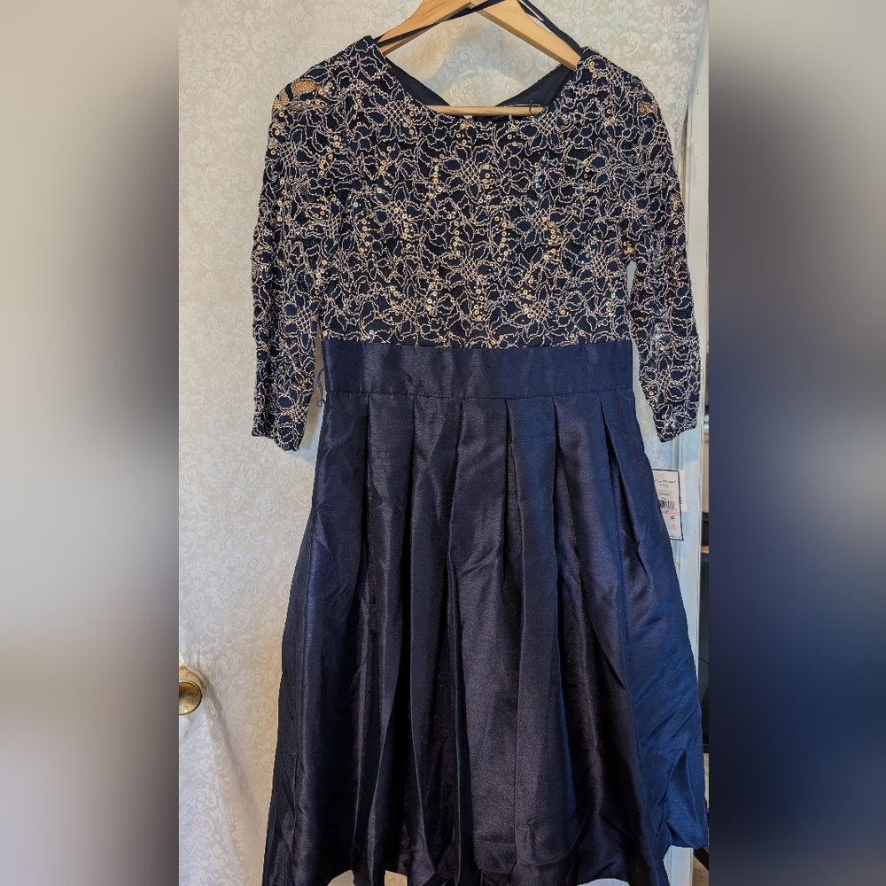 NWT Jessica Howard Party Dress Sz. 10 PETITE BLUE & GOLD - Picture 4 of 17